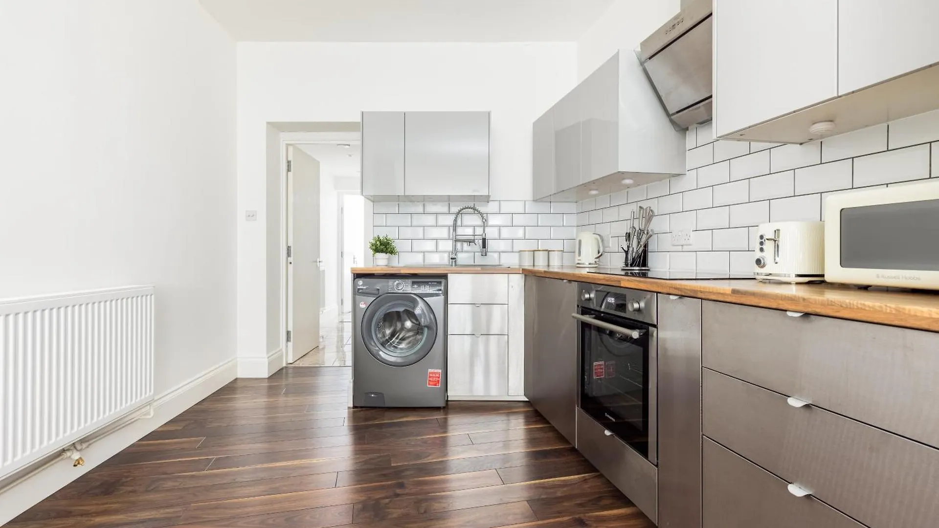 The Peckham Apartment London 0*,