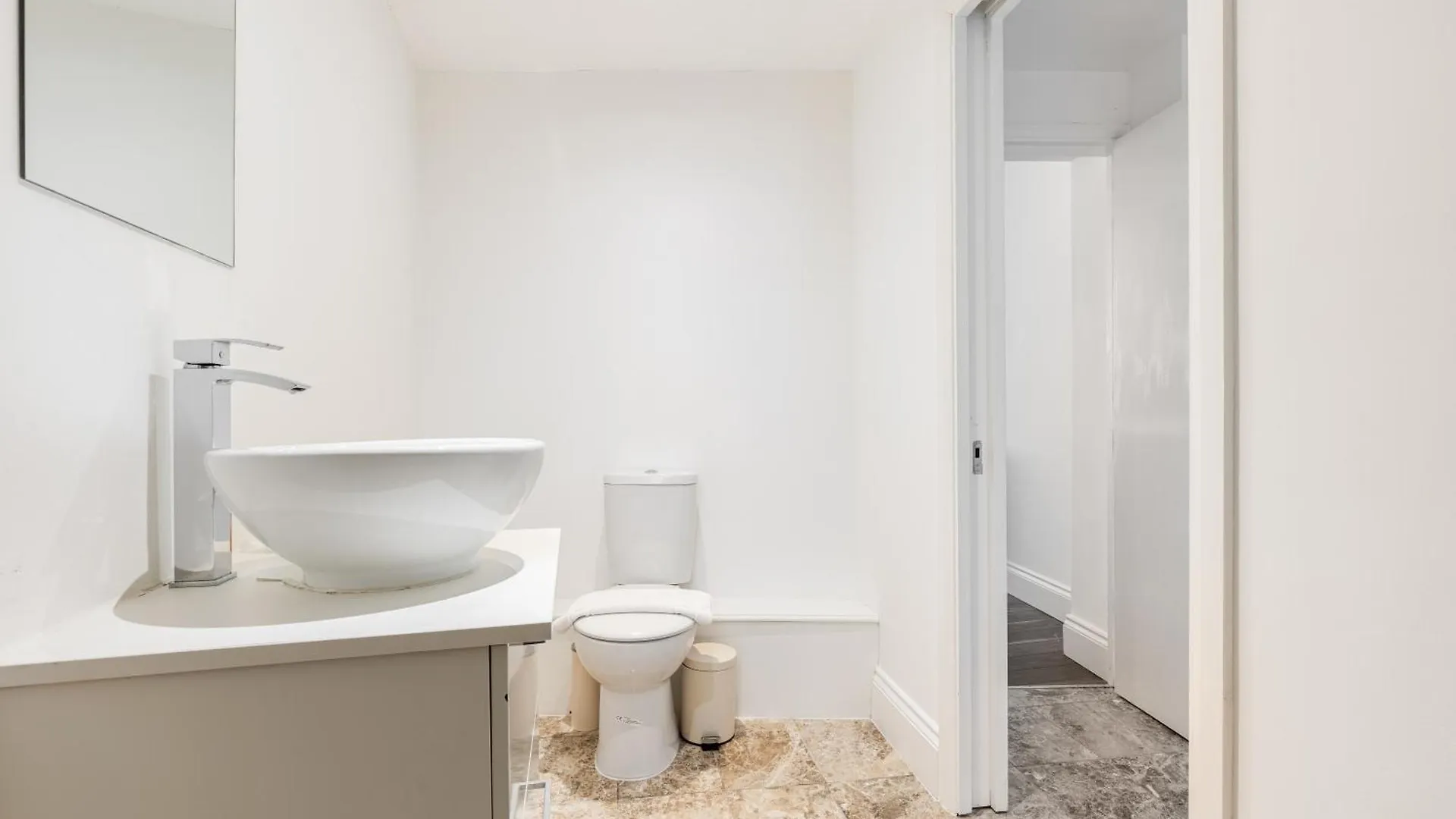 The Peckham Apartment London